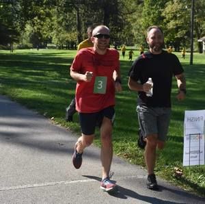 Meet your Posher, Jj